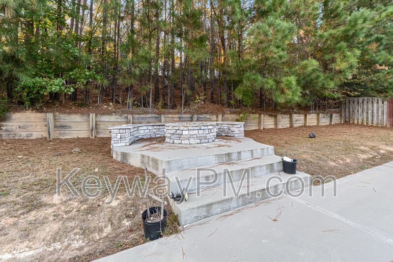 1023 Iris Glen Drive - Iris Glen property image