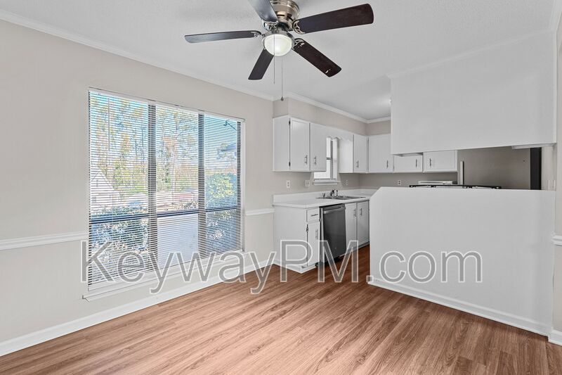 2908 Cable Way property image
