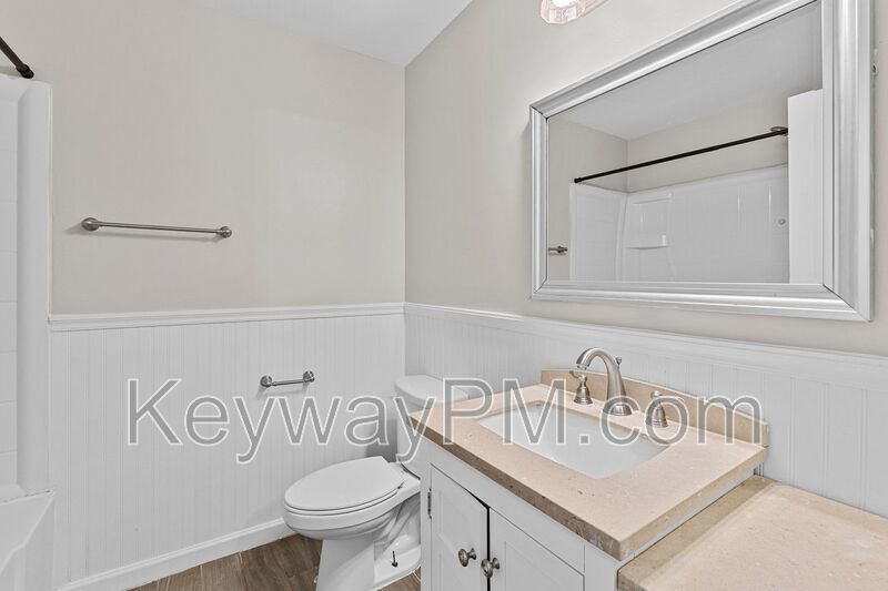 2908 Cable Way property image