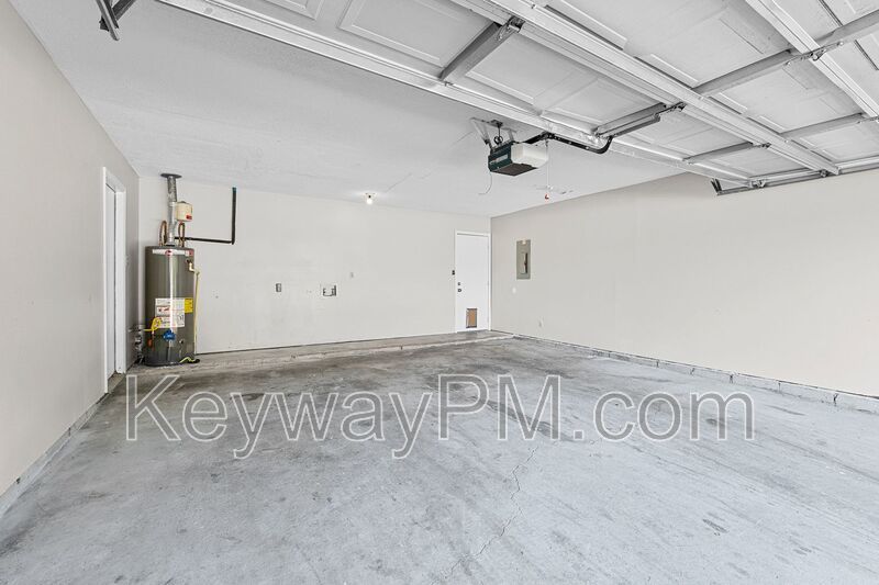 2908 Cable Way property image