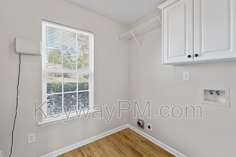 2654 Ardwick Drive - South Hampton property image