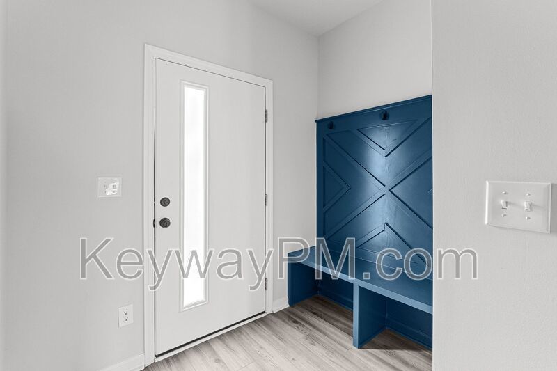 847 Felix Way - Green Forest property image