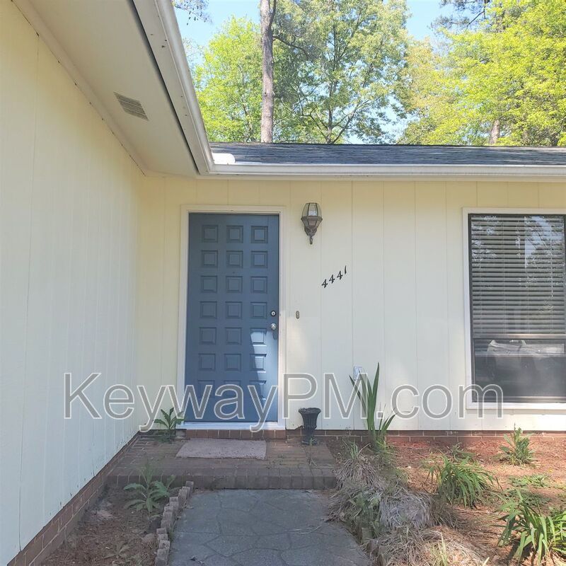 4441 Shadowmoor Drive - Shadowmoor property image