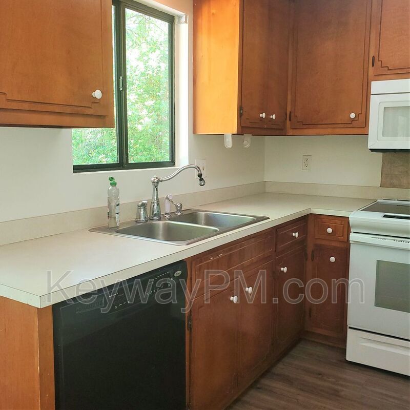 4441 Shadowmoor Drive - Shadowmoor property image