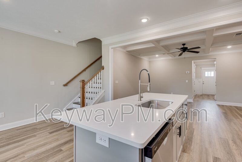 2028 Denmarke Avenue SE - Miller Landing property image