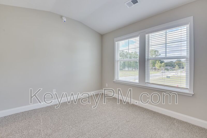 2028 Denmarke Avenue SE - Miller Landing property image