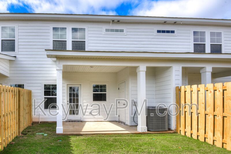 2028 Denmarke Avenue SE - Miller Landing property image