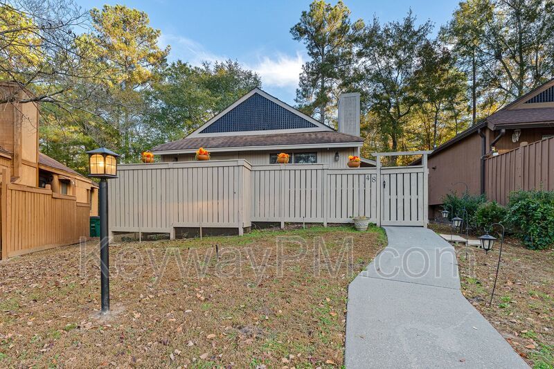 48 Bluff Pointe Way-- Bluff Pointe property image