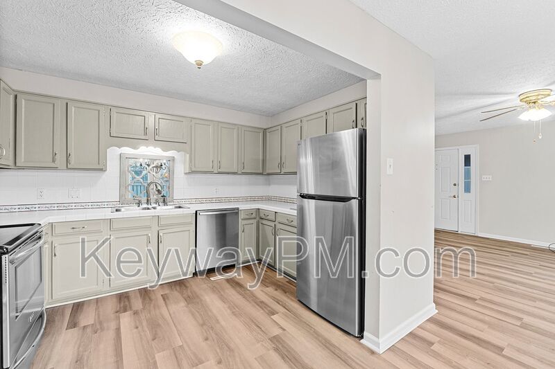 48 Bluff Pointe Way-- Bluff Pointe property image