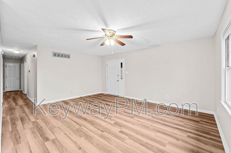 48 Bluff Pointe Way-- Bluff Pointe property image