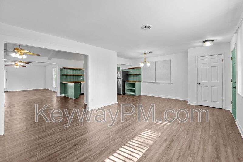 3327 Cockatoo Road - Ravenwood property image