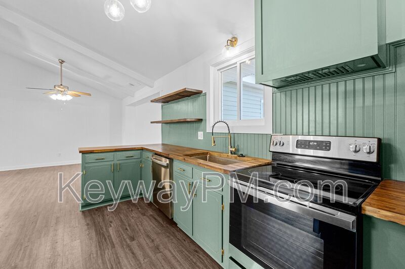 3327 Cockatoo Road - Ravenwood property image