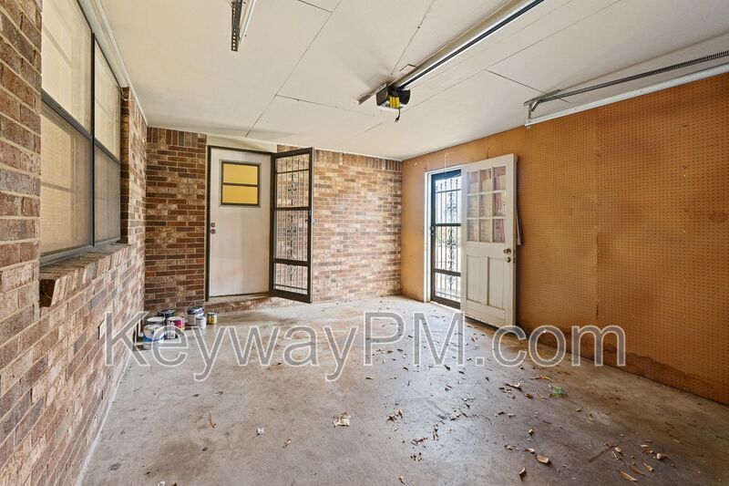 3327 Cockatoo Road - Ravenwood property image