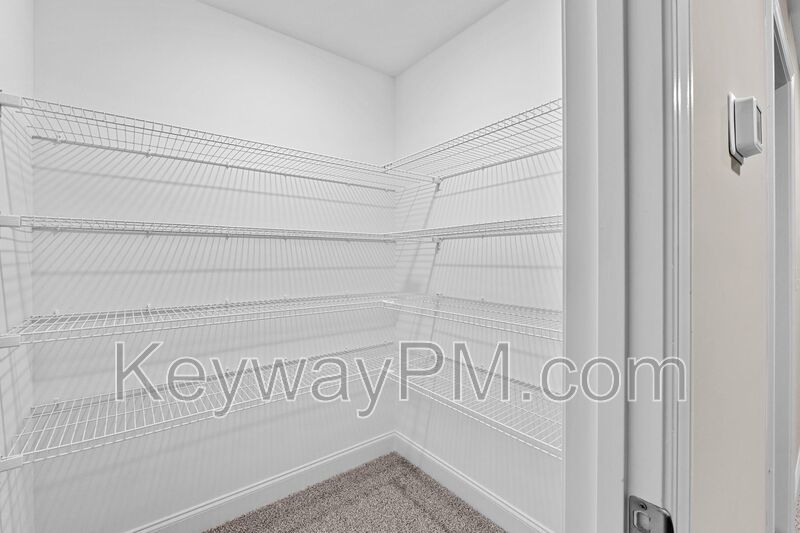 8049 Kinsale Avenue SE - Miller Landing property image