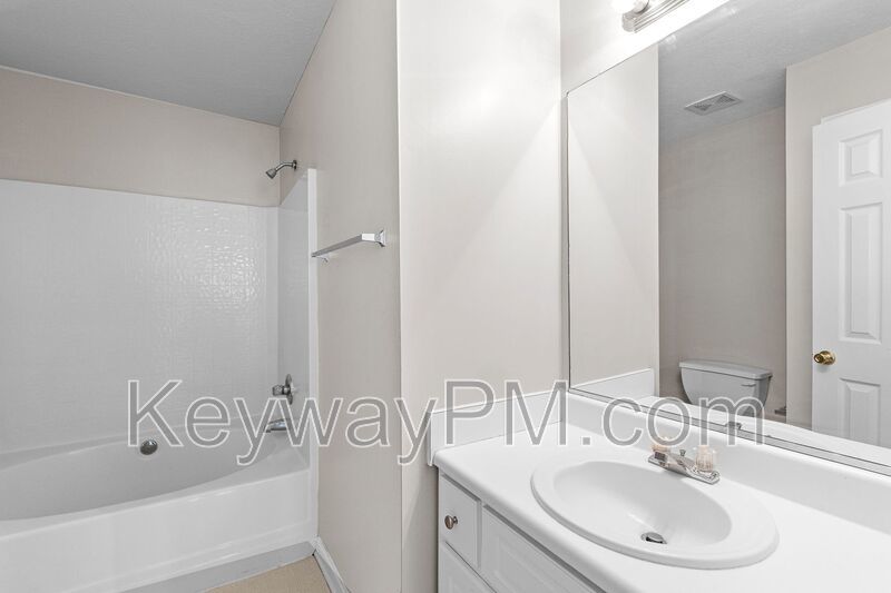 2110 Buckhaven Drive - Buckhaven property image