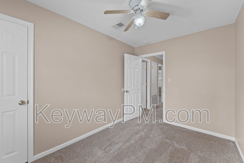 2320 Greengate Drive property image