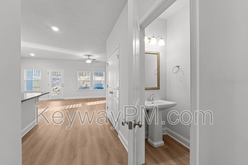 1301 Newbern Drive - Caroleton property image