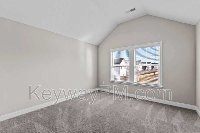 3205 Venetian Drive - Village Square property image