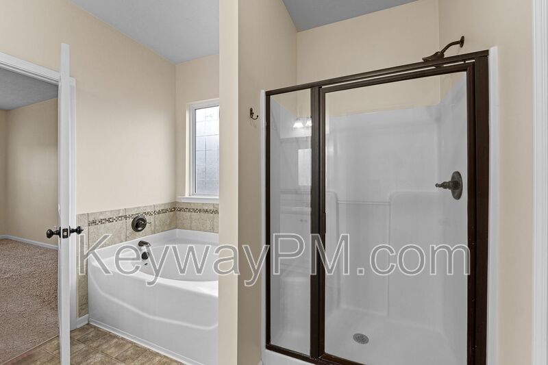 307 Crowne Heights Way - Chamblin Ridge property image