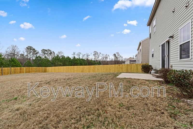 307 Crowne Heights Way - Chamblin Ridge property image