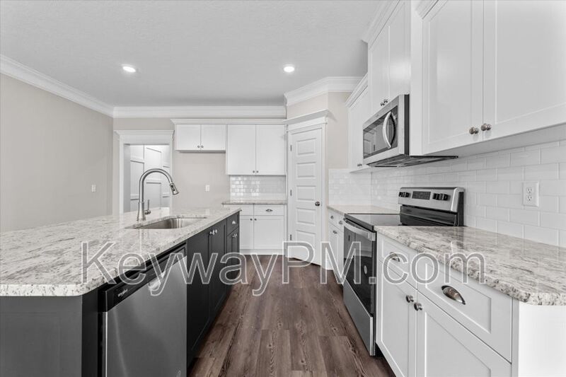 232 Linsmore Lane - Canterbury Farms property image