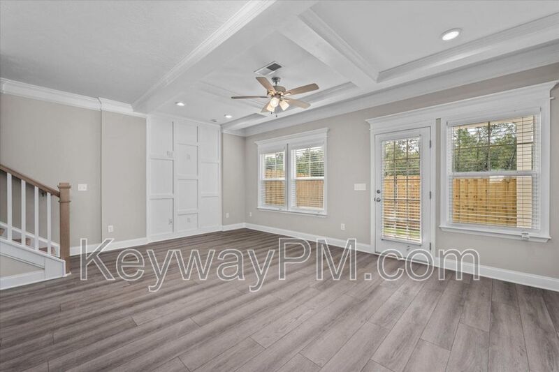 232 Linsmore Lane - Canterbury Farms property image