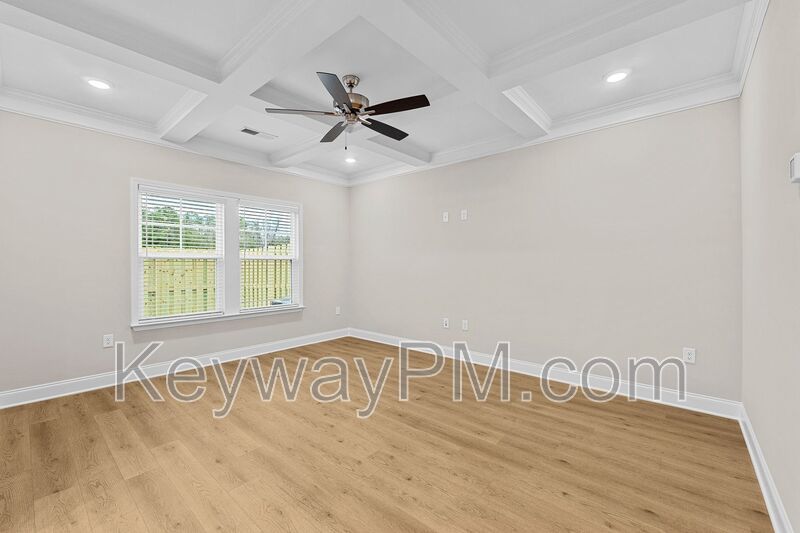 527 Yuma Lane- Village Square property image