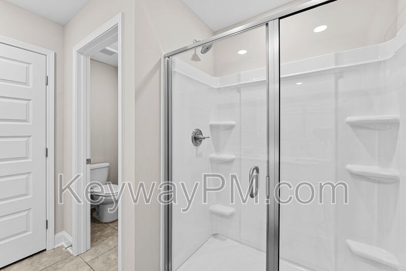 521 Yuma Lane - Village Square property image