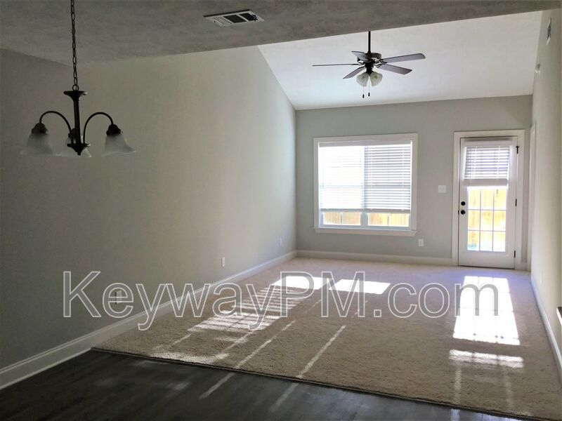 626 Vista Drive - Lakeview Commons property image