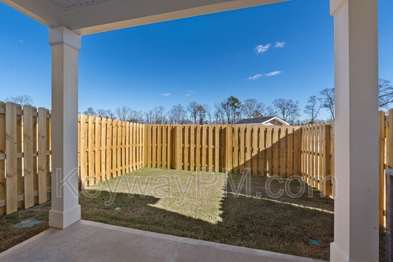 2024 Denmark Avenue SE- Miller Landing property image