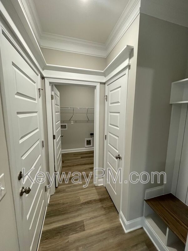 8057 Kinsale Avenue SE-Miller Landing property image