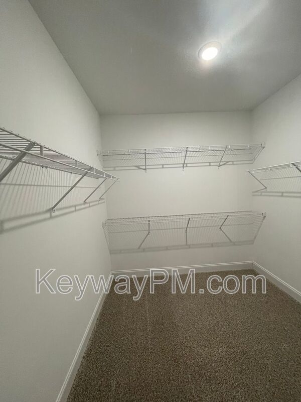 Miller Landing - 2051 Denmark Ave SE property image