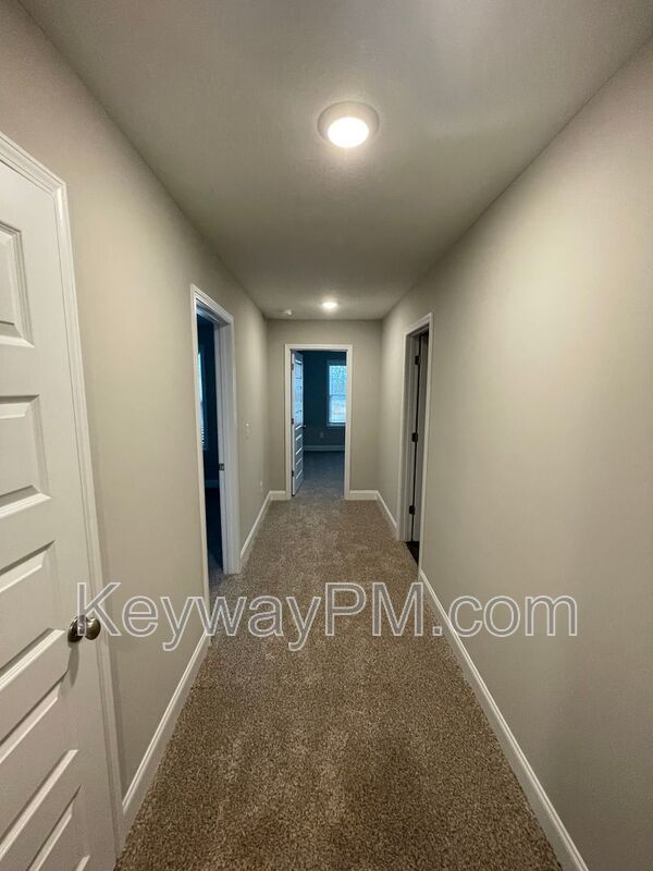 Miller Landing - 2051 Denmark Ave SE property image