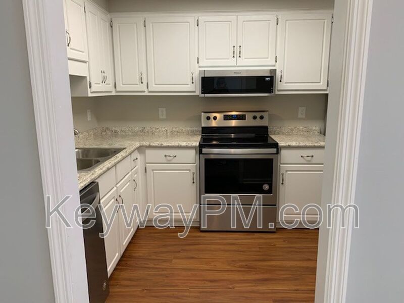 18 Fowkewood Court - Edgewood Heights property image