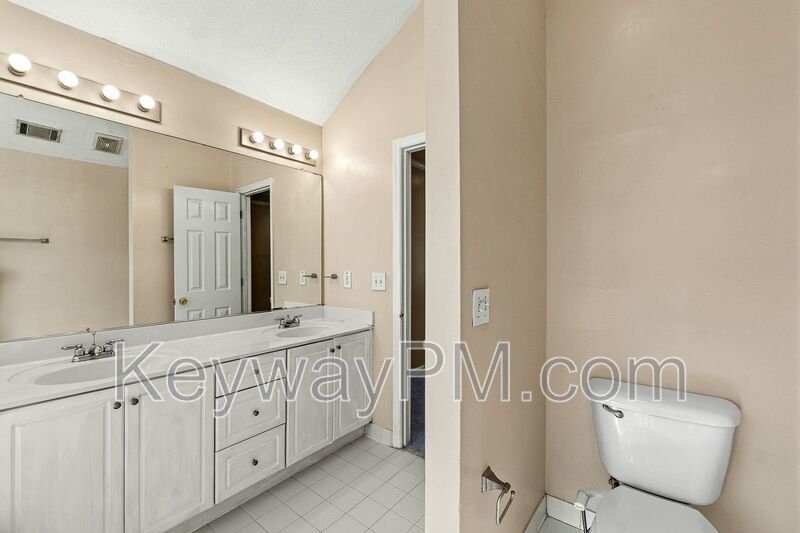 1063 Walton's Pass - Walton's Pass property image