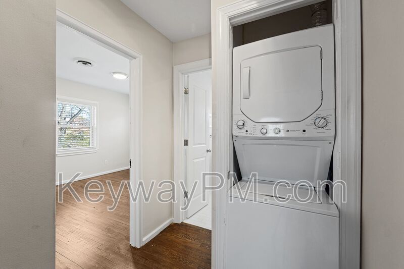 501 Milledge Road 20-C - Country Club Hills Condominiums property image