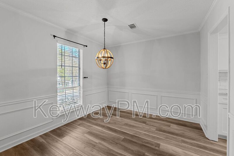 4756 Red Leaf Way - Maple Creek property image