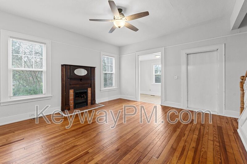 938 Merry Street - Augusta property image