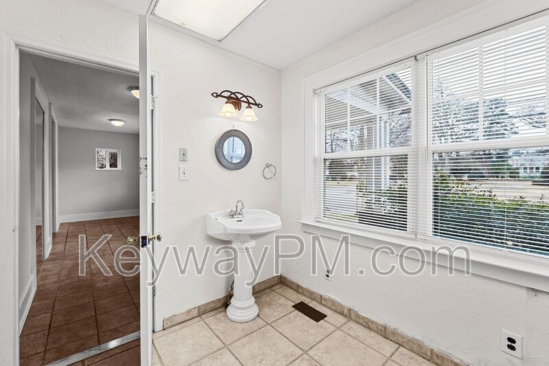 938 Merry Street - Augusta property image