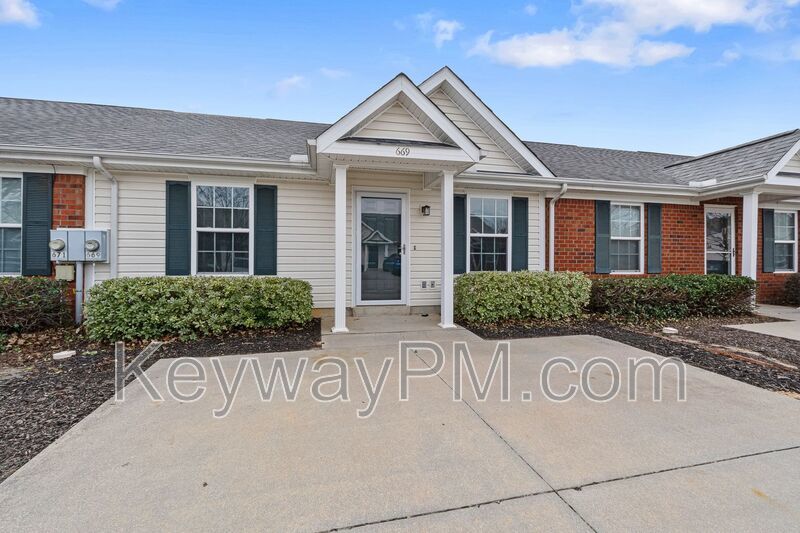 669 Brook Trail-Villages of Greenbrier property image