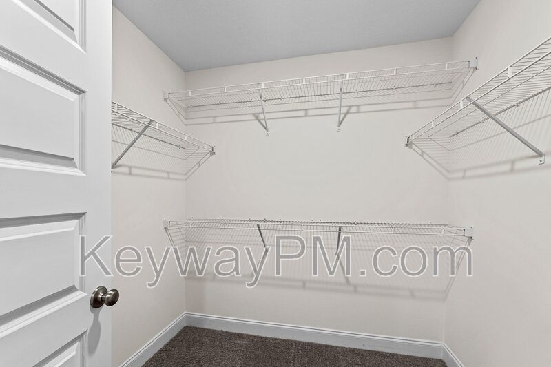 563 Yuma - Village Square property image