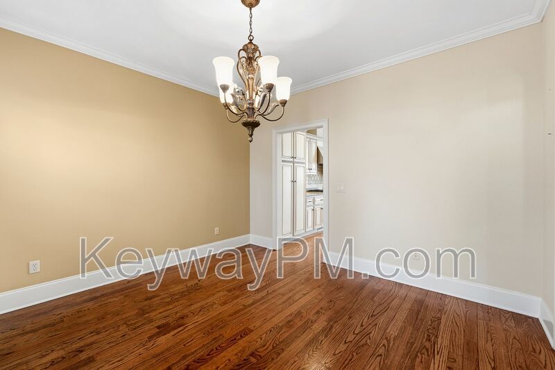 529 John Fox Run property image