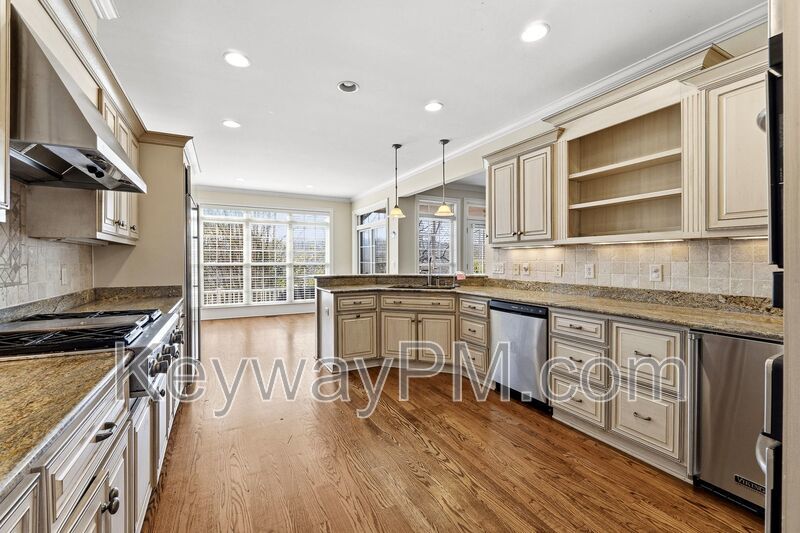 529 John Fox Run property image