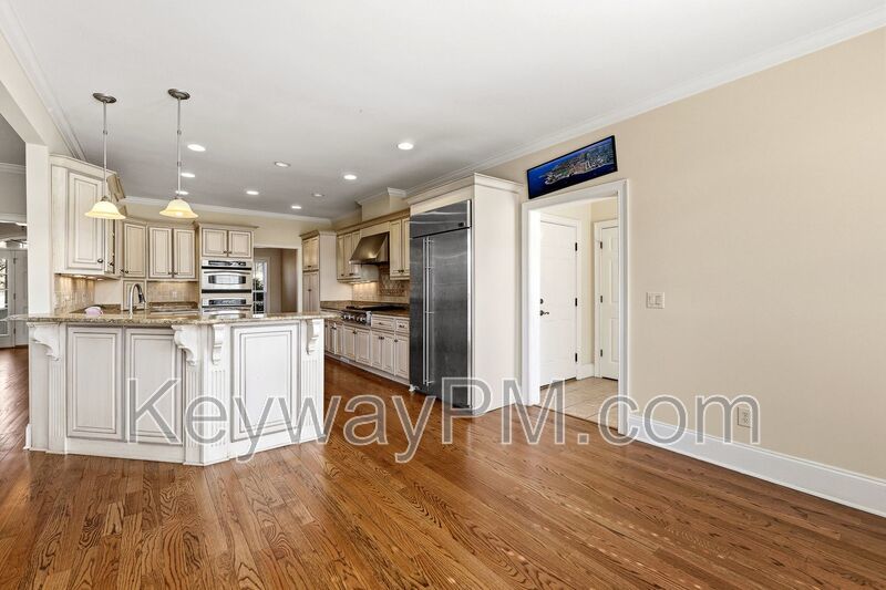 529 John Fox Run property image