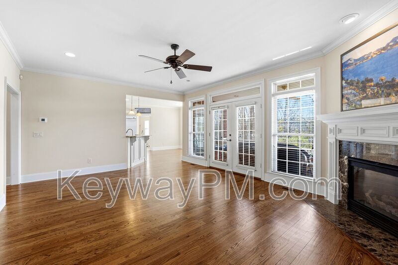 529 John Fox Run property image