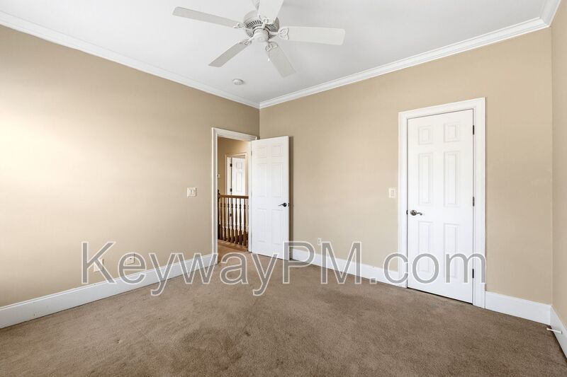 529 John Fox Run property image