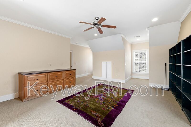 529 John Fox Run property image