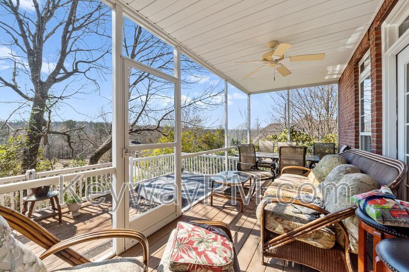 529 John Fox Run property image