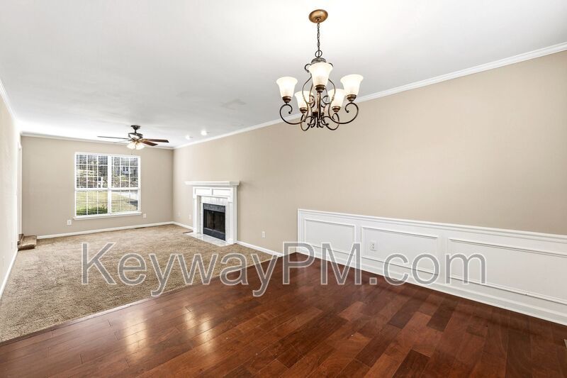 3918 Carson Cutoff - Carson Cutoff @ Petersburg Station property image