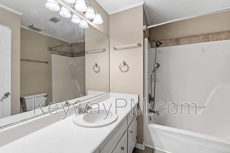 3918 Carson Cutoff - Carson Cutoff @ Petersburg Station property image